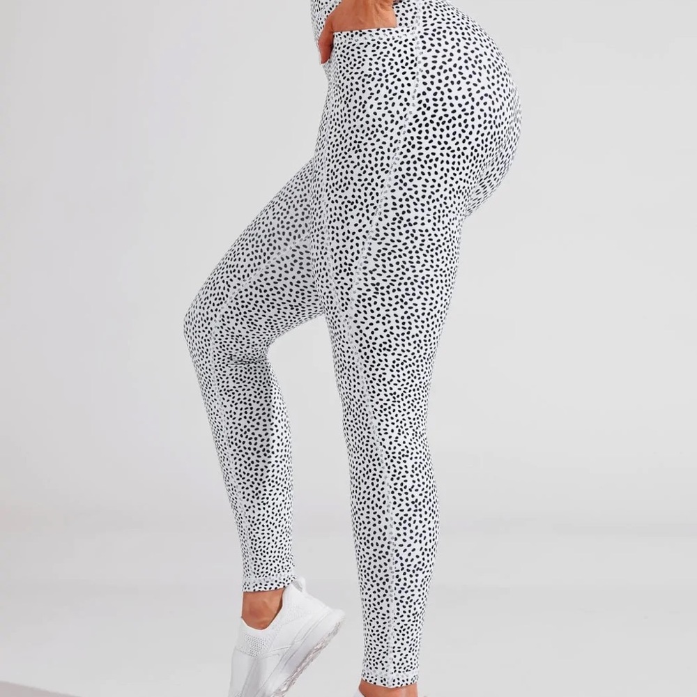 Buffbunny white bossy limitless leggings